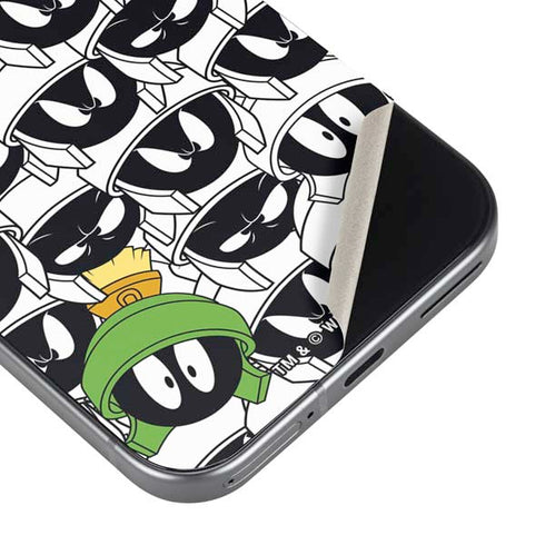Looney Tunes Marvin the Martian Super Sized Google Pixel 9 Skin